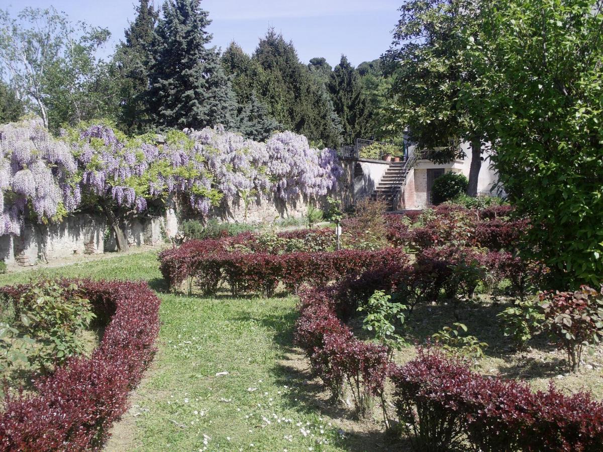 Affittacamere Oasi Di Cavoretto 2*